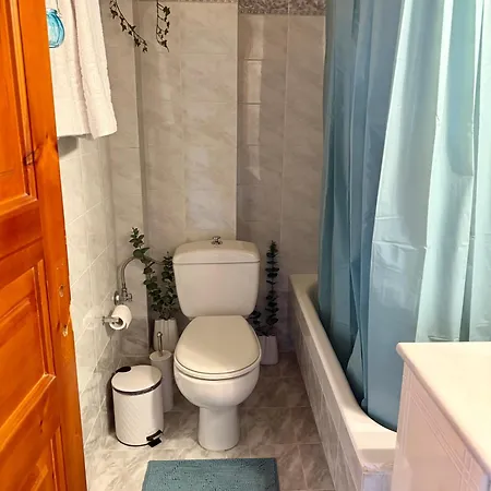 Arcadian Escape - Tsiaxtai Group Lagkadia