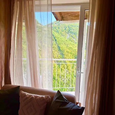 Arcadian Escape - Tsiaxtai Group *