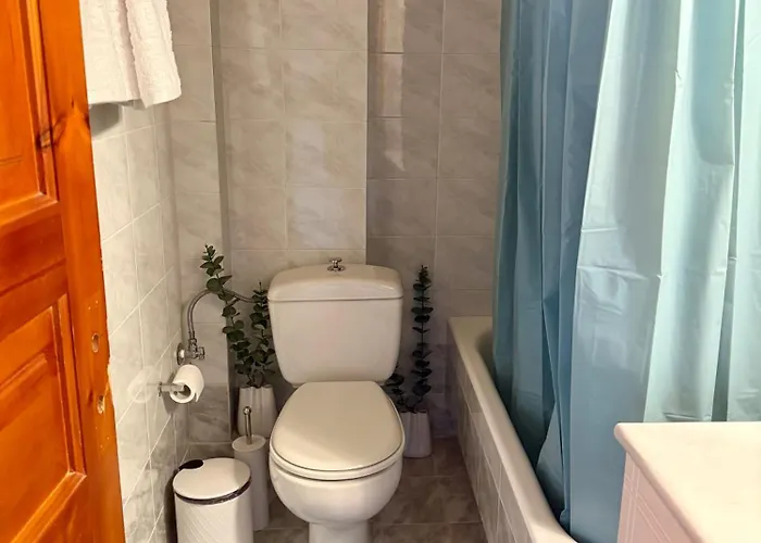 Arcadian Escape - Tsiaxtai Group Langadia